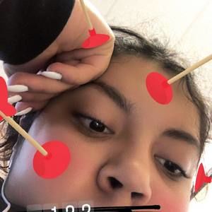 Meet your Posher, Keila